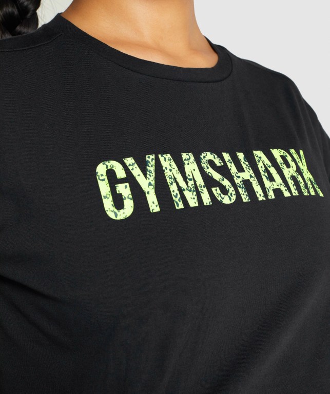 Gymshark Animal Graphic Infill Crop Tişört Kadın Siyah | 254-MOBLEH