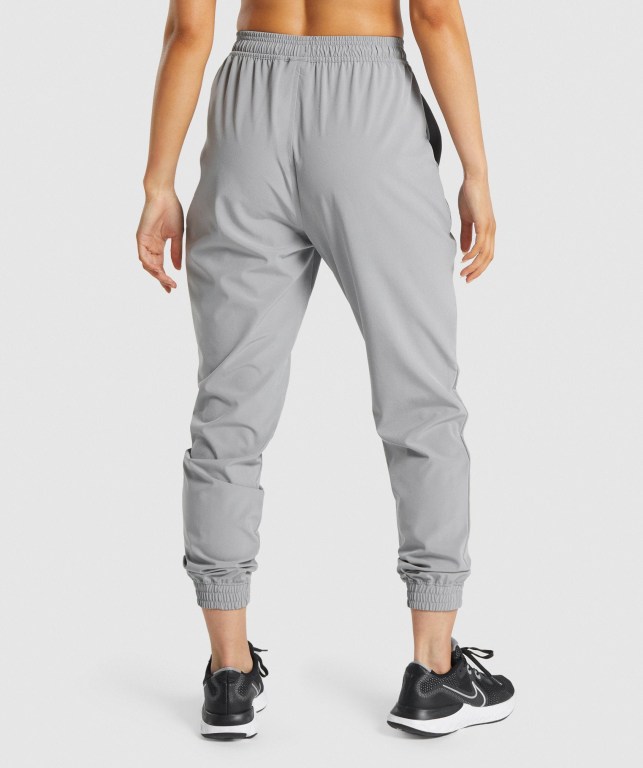 Gymshark Antrenman Woven Jogger Pantolon Kadın Gri | 802-MJACYE