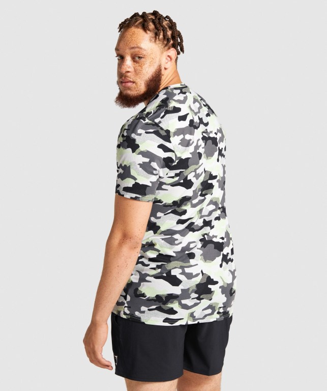 Gymshark Arrival Tişört Erkek Siyah Yeşil Camo | 328-CYJGFX