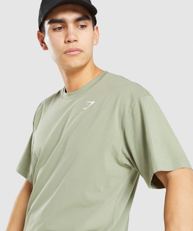 Gymshark Essential Oversized Tişört Erkek Açık Yeşil | 629-CEVKGJ