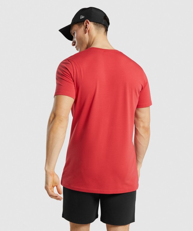 Gymshark Legacy Tişört Erkek Kırmızı | 845-LXMSZT