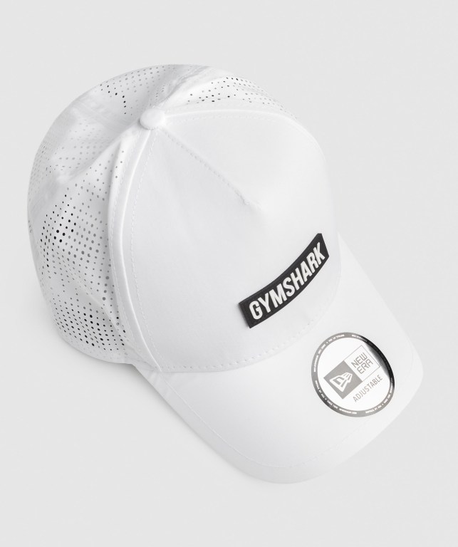 Gymshark New Era E-Frame Trucker Saç Bandı Kadın Beyaz | 764-GSVKLJ