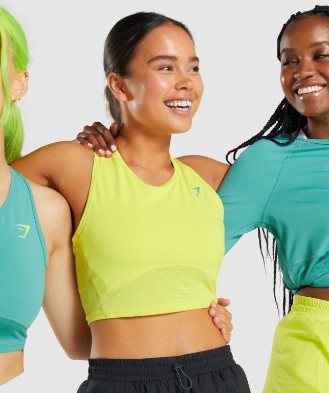 Gymshark Pulse Crop Atlet Kadın Sarı | 721-WDVRKF