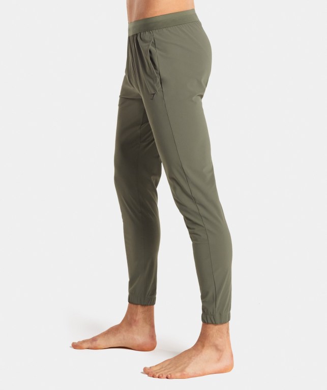 Gymshark Studio Jogger Pantolon Erkek Yeşil | 908-PMSIBD